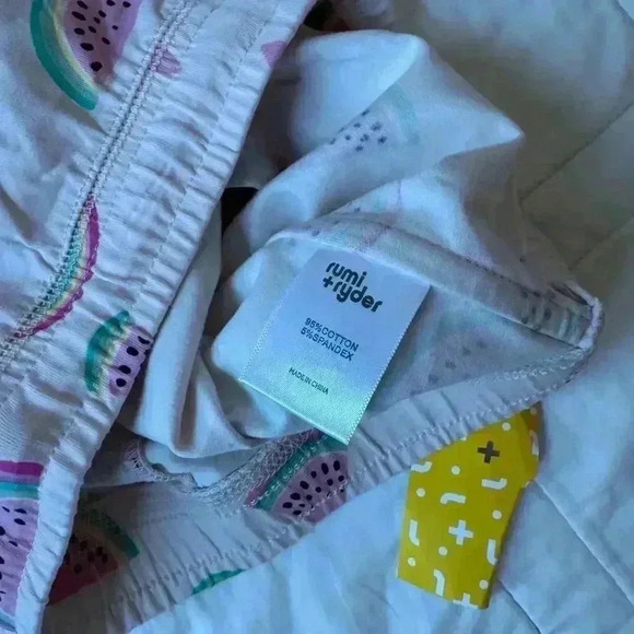 Rumi + Ryder nwt Graphic shorts bundle light pink girls size 10 watermelon - Picture 5 of 6
